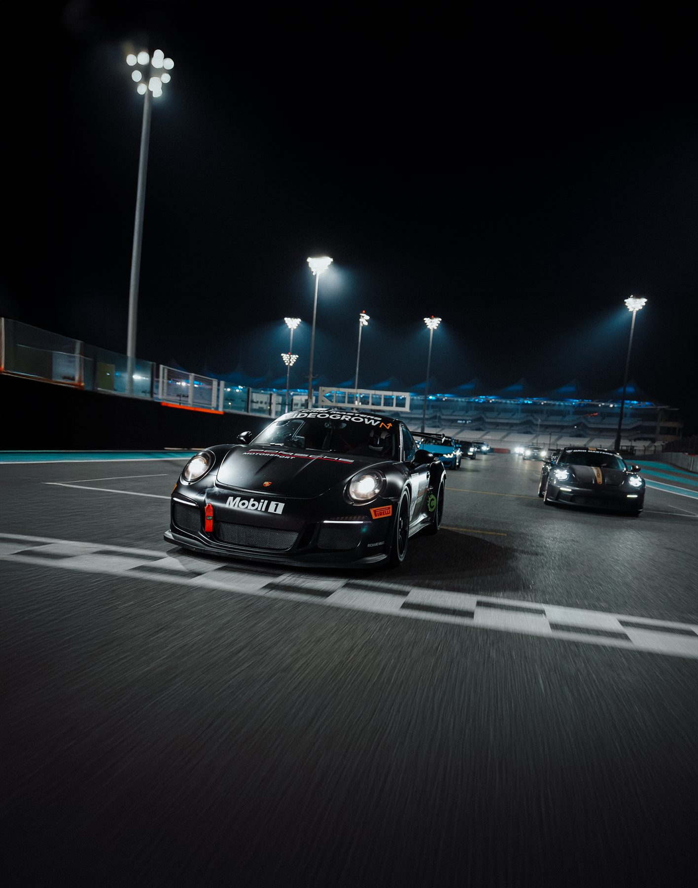 Night race